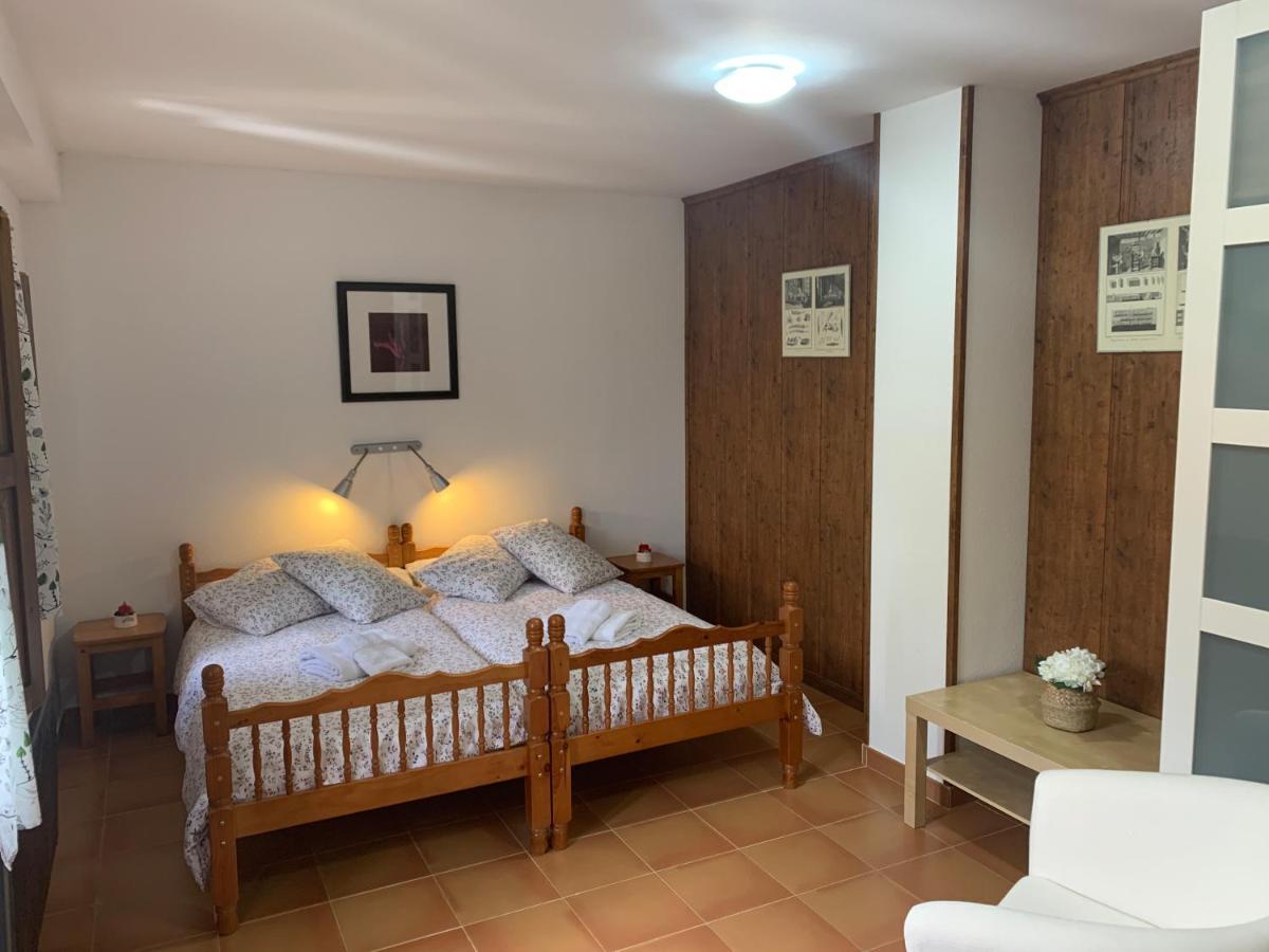 Casa Rural Laguarta - Restaurante Guest House Luaran gambar