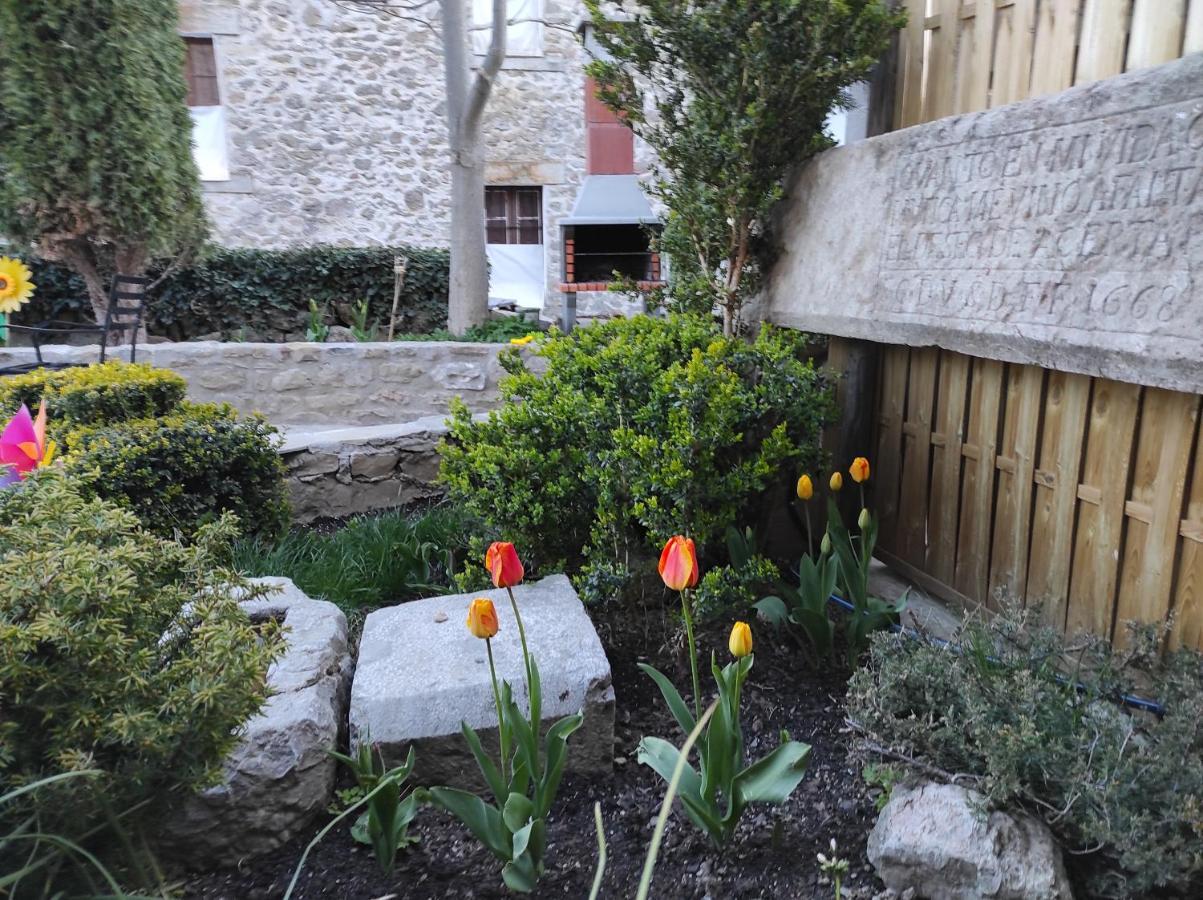 Casa Rural Laguarta - Restaurante Guest House Luaran gambar