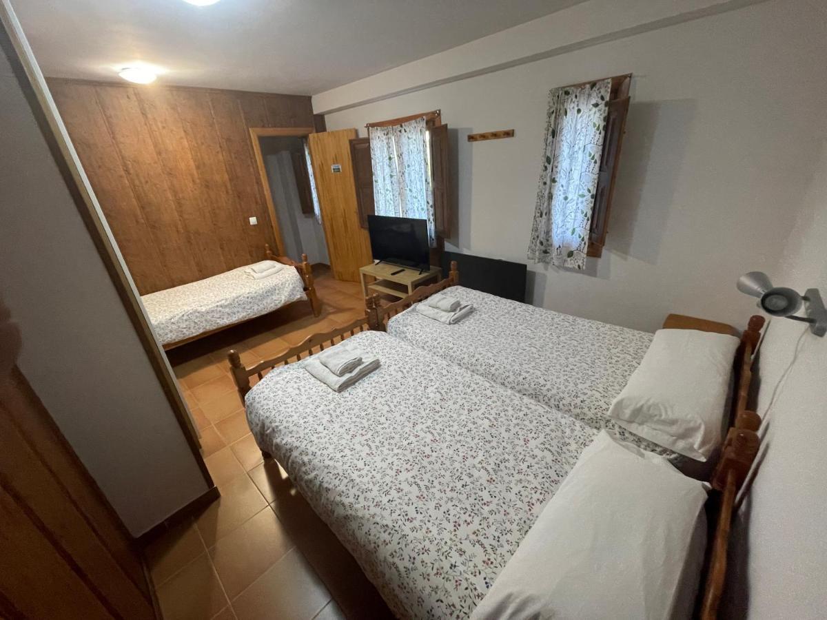 Casa Rural Laguarta - Restaurante Guest House Luaran gambar